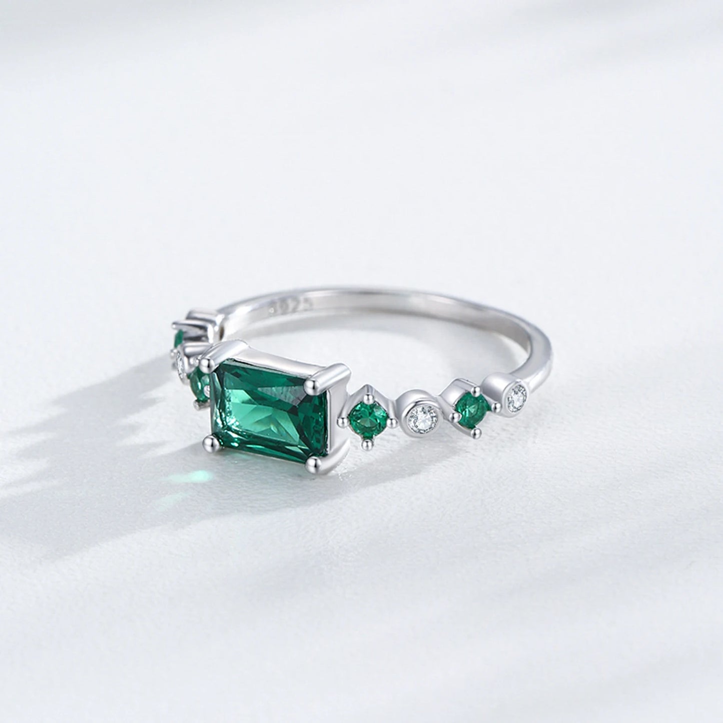 Green Square Zirconia Finger Rings For Women